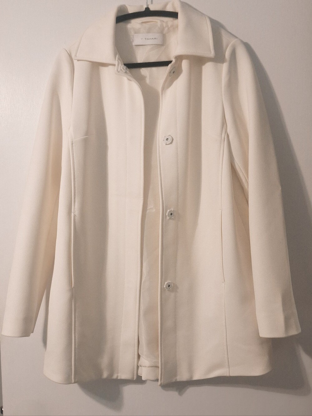 Ivory Single-Breasted Coat - Picture 2 of 13